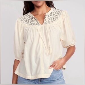 Old Navy Embroidered Peasant
Blouse Top Cream Black Women's
Size L